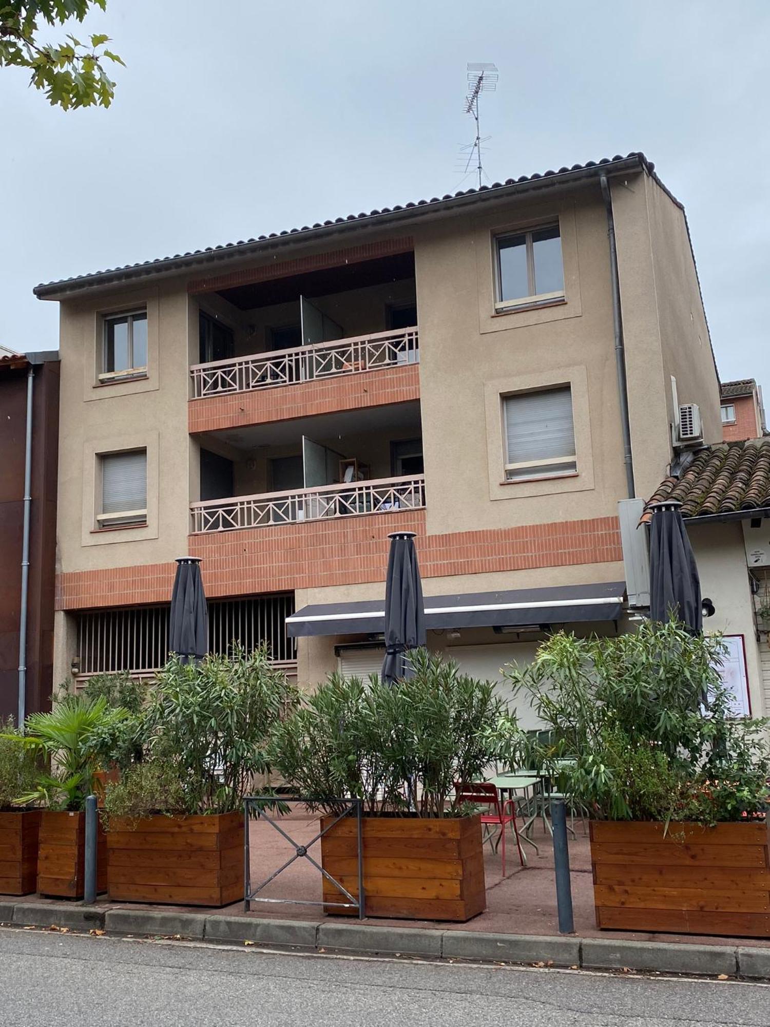 Studio climatisé, entrée autonome, aux Carmes, parking privé Toulouse Exterior foto